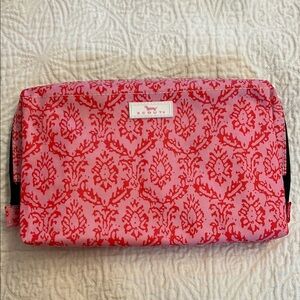 Scout Megan The Medallian Big Mouth Toiletry Bag- Pink